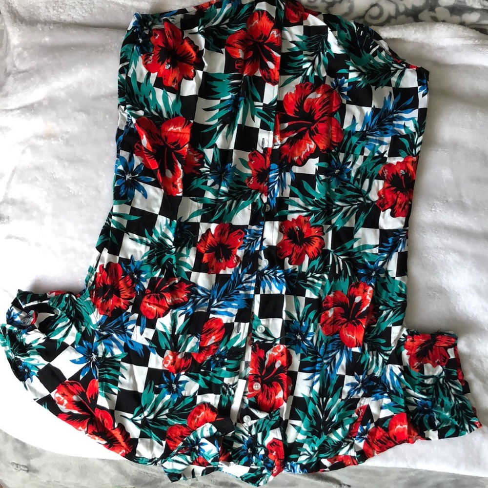 Men’s tropical short sleeve button down shirt